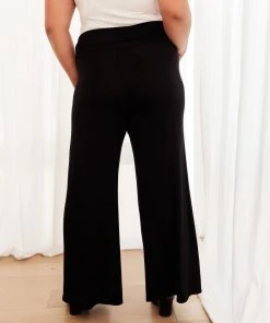 Ave Shops Bottoms & Jeans On The Move Knit Pants In Black