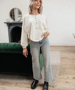 Ave Shops Clothing Osaka Top In Cream