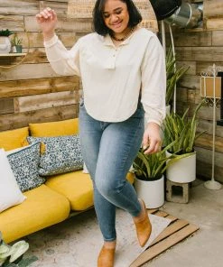 Ave Shops Clothing Osaka Top In Cream