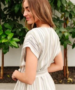 Ave Shops Dresses, Rompers, Jumpsuits Out For A Cruise Dress