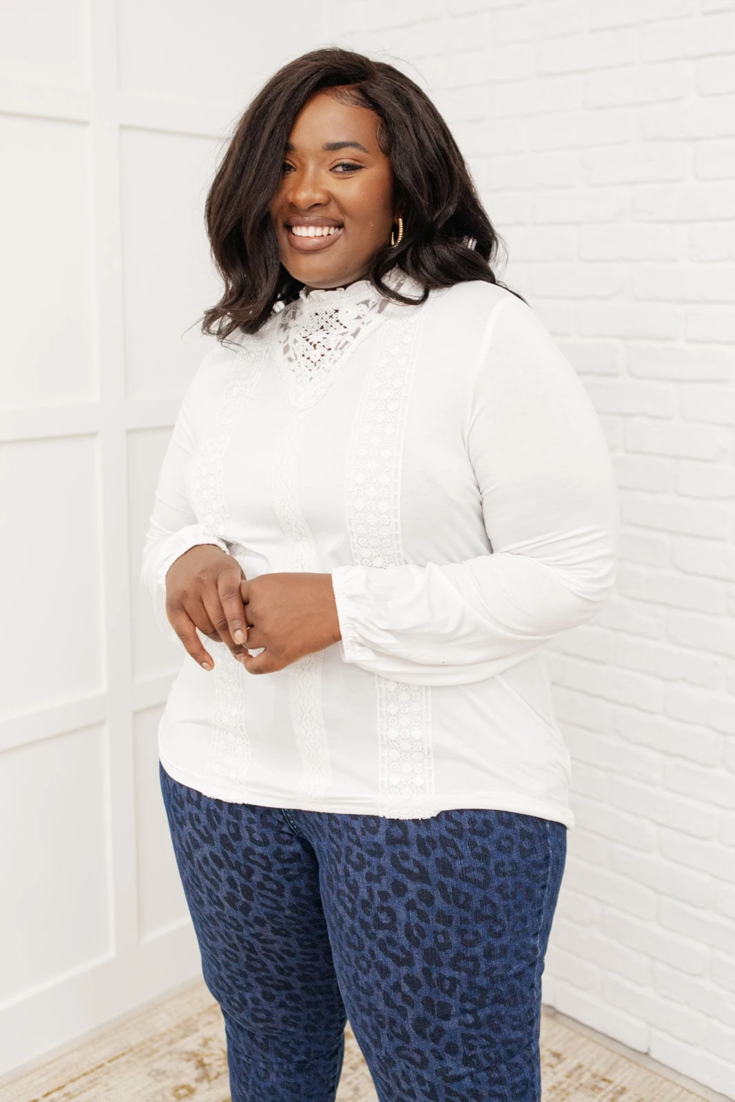 Ave Shops Picture This Top - Off White Long Sleeve Blouse for Women 5 Ave Shops Picture This Top In Off White Clothing