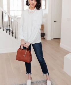 Ave Shops Picture This Top - Off White Long Sleeve Blouse for Women 39 Ave Shops Picture This Top In Off White Clothing