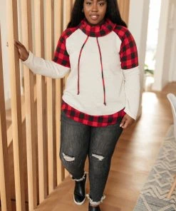 Ave Shops Clothing Plaid Details Top In Red