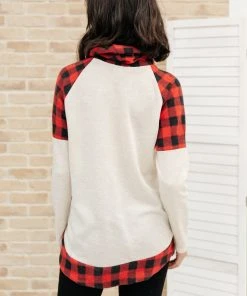 Ave Shops Clothing Plaid Details Top In Red