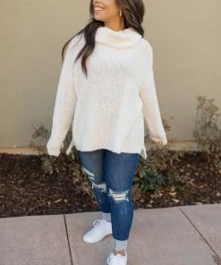 Ave Shops Popcorn And A Movie Sweater In Ivory