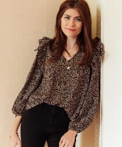 Ave Shops Clothing Prettiest Petals Top