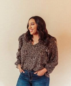 Ave Shops Clothing Prettiest Petals Top