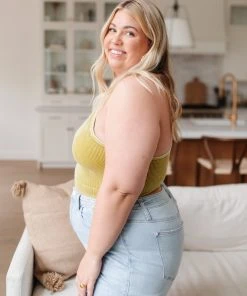 Ave Shops Short Sleeve Tops Rendezvous Crop Tank In Mustard