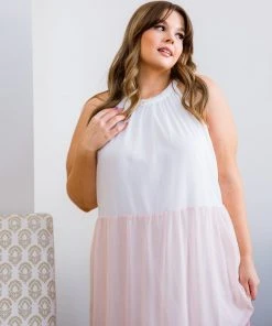 Ave Shops Rosè Maxi Dress - Elegant Women's Summer Dress 28 Ave Shops Rosè Maxi Dress