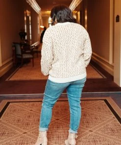 Ave Shops Women's Shell Cottage Sweater - Cozy Cardigan for All Seasons 23 Ave Shops Clothing Shell Cottage Sweater