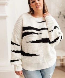 Ave Shops Show Your Claws Sweater Clothing