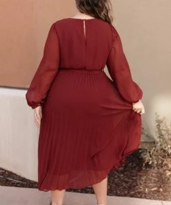 Ave Shops Simple And Pleated Dress In Rust Dresses, Rompers, Jumpsuits