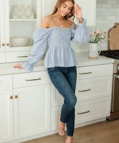 Ave Shops Clothing Skyscraper Top