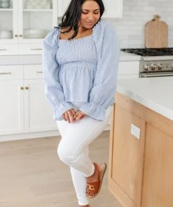 Ave Shops Clothing Skyscraper Top