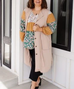 Ave Shops Small Talk Sleeveless Cardigan - Lightweight & Stylish Top for Women 33 Ave Shops Small Talk Sleeveless Cardigan Clothing