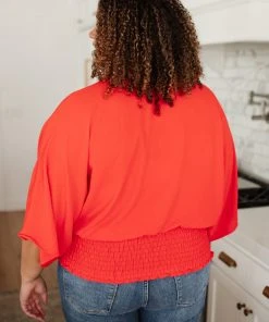 Ave Shops Soul Searching Top In Coral