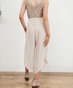 Ave Shops Spring Dream Pants In Sand Bottoms & Jeans