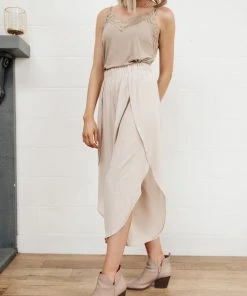 Ave Shops Spring Dream Pants In Sand Bottoms & Jeans