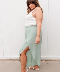 Ave Shops Spring Dream Pants In Green Bottoms & Jeans