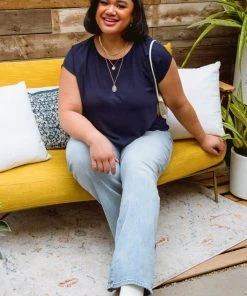 Ave Shops Clothing Starting Fresh Top In Navy Blue