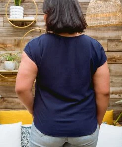 Ave Shops Clothing Starting Fresh Top In Navy Blue