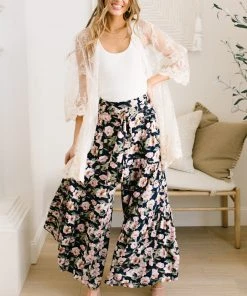 Ave Shops Starting To Bloom Women's High-Waist Stretch Jeans | Comfort Fit & Stylish Design 51 Ave Shops Bottoms & Jeans Starting To Bloom Pants