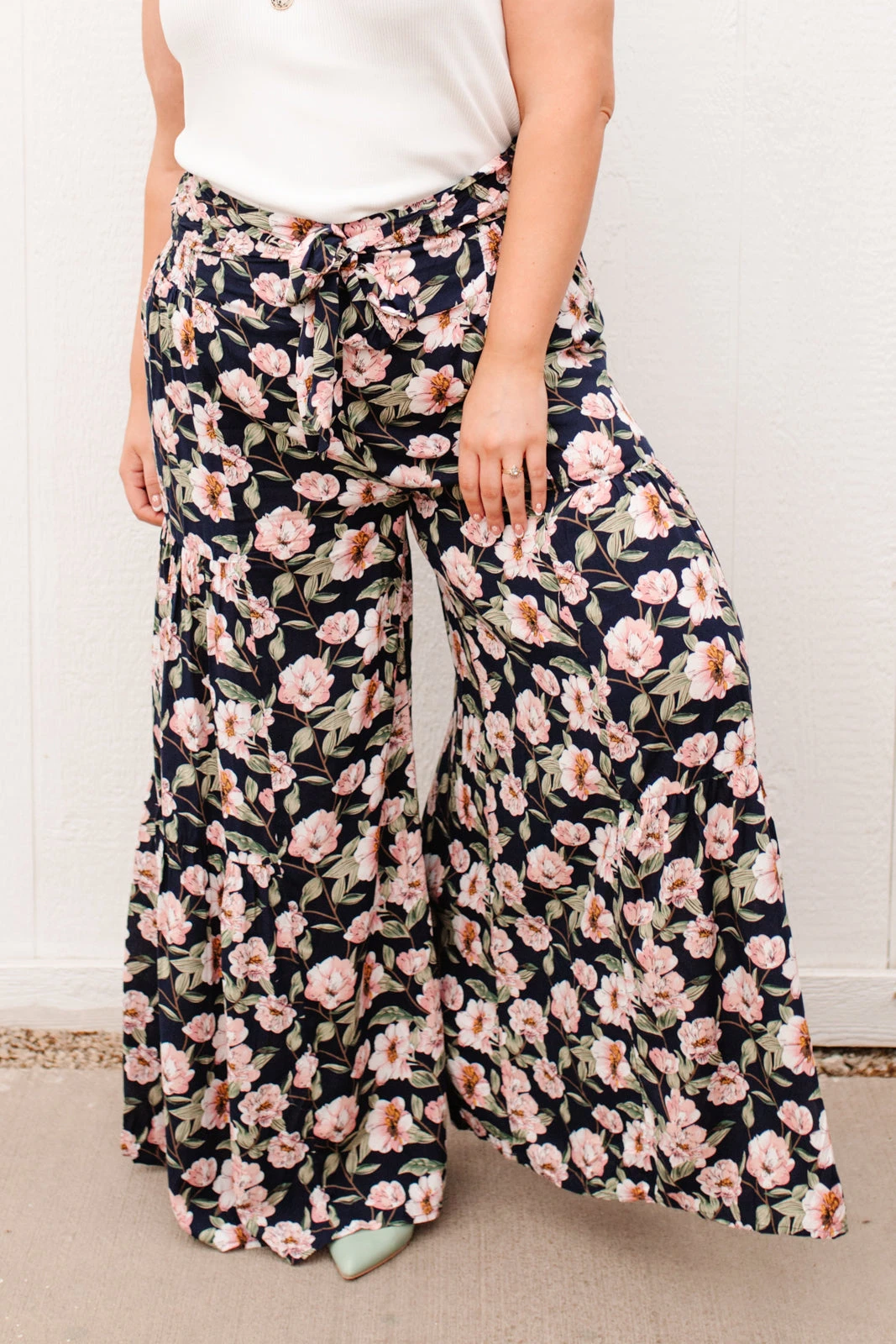 Ave Shops Starting To Bloom Women's High-Waist Stretch Jeans | Comfort Fit & Stylish Design 12 Ave Shops Bottoms & Jeans Starting To Bloom Pants