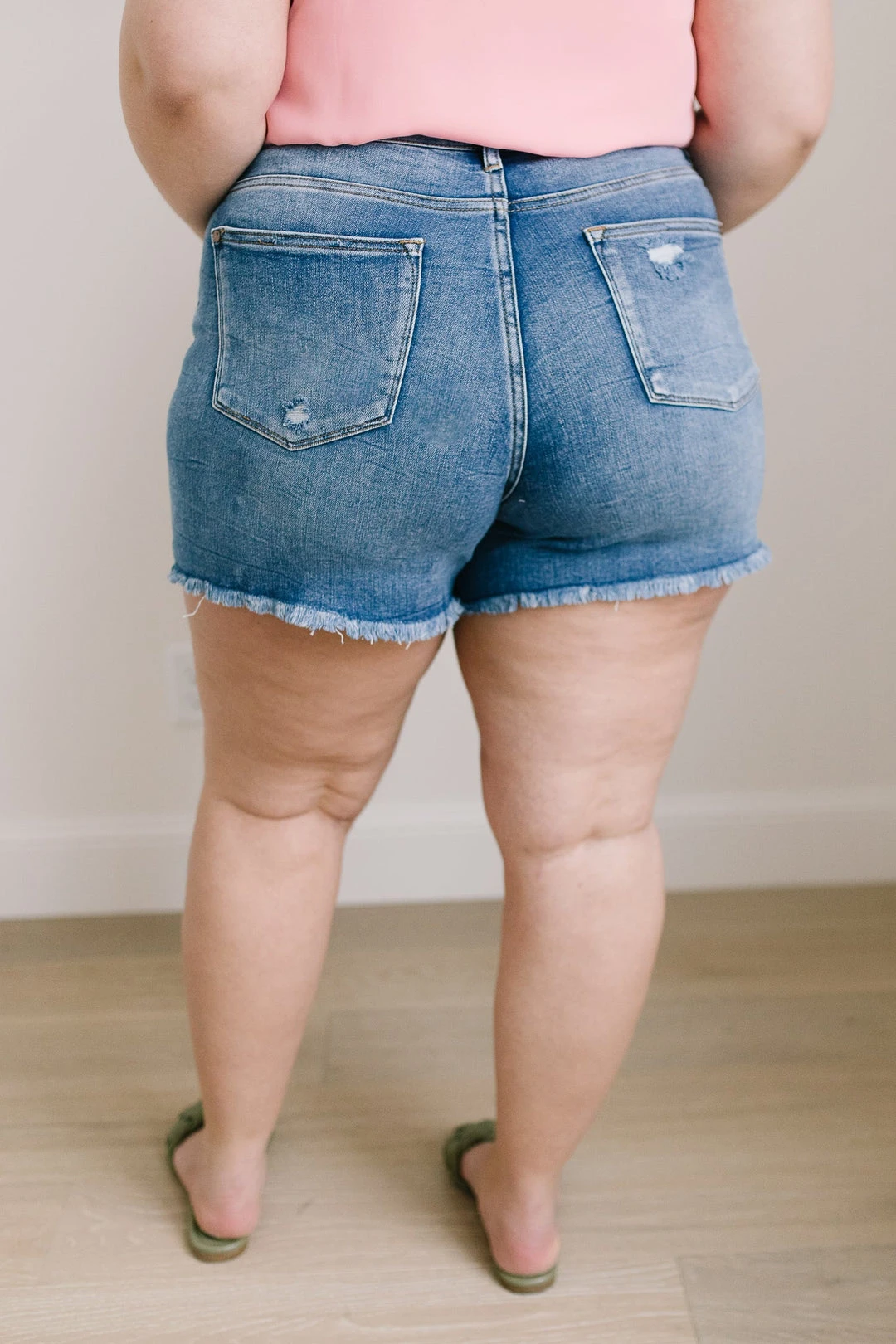 Ave Shops Stevie Hi-Rise Destroyed Cutoffs | Trendy Women's Jeans 21 Ave Shops Bottoms & Jeans Stevie Hi-Rise Destroyed Cutoffs