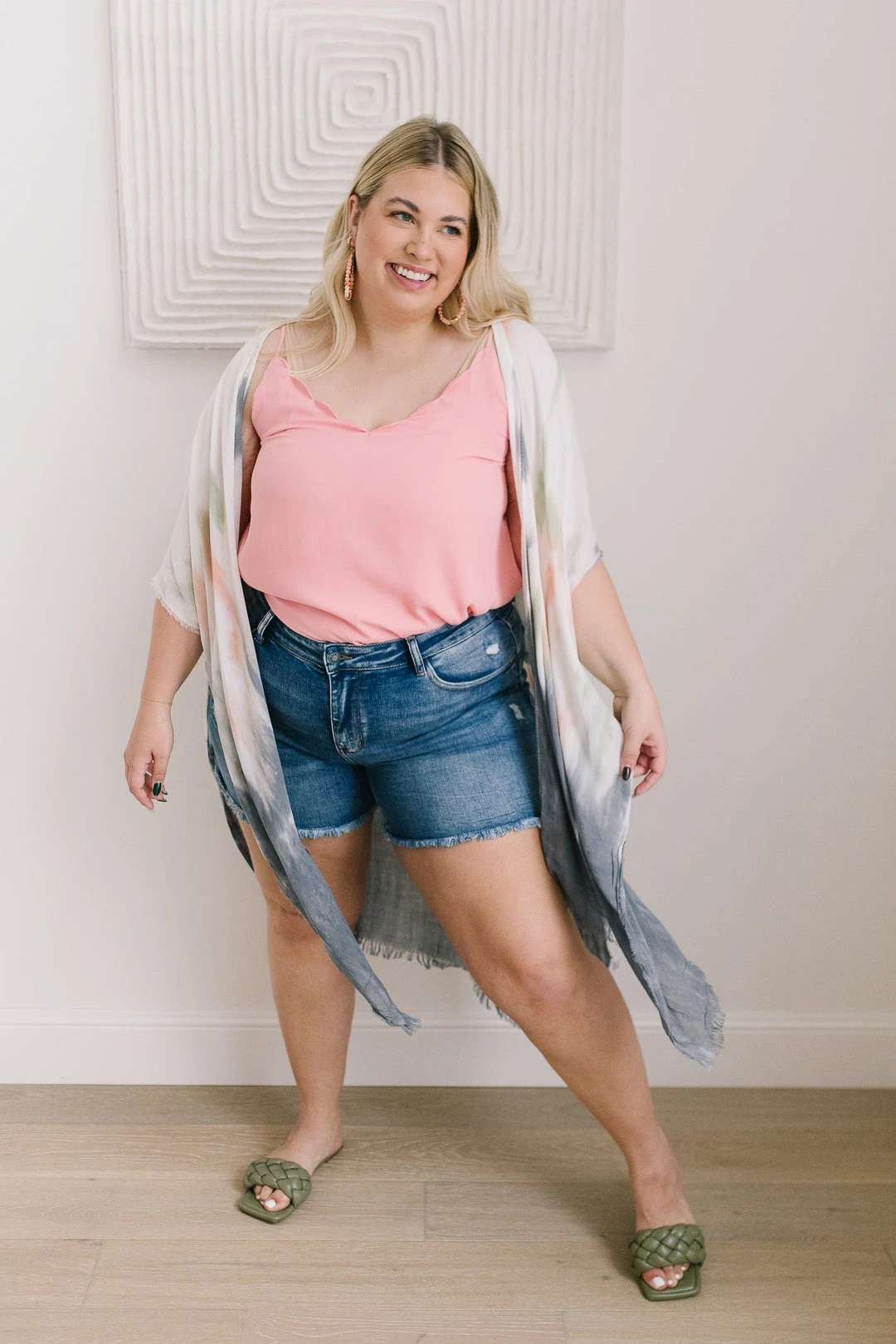 Ave Shops Stevie Hi-Rise Destroyed Cutoffs | Trendy Women's Jeans 14 Ave Shops Bottoms & Jeans Stevie Hi-Rise Destroyed Cutoffs