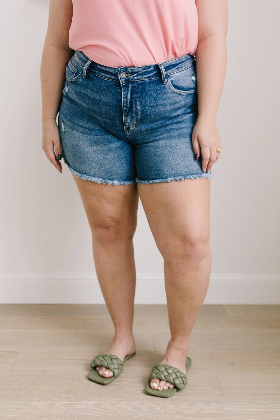 Ave Shops Stevie Hi-Rise Destroyed Cutoffs | Trendy Women's Jeans 18 Ave Shops Bottoms & Jeans Stevie Hi-Rise Destroyed Cutoffs