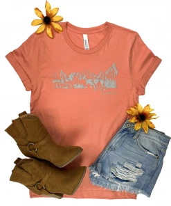 The Cinchy Cowgirl Clothing Sunset Proverbs 3:5 Short Sleeve Graphic Tee