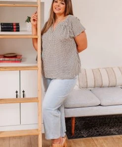 Ave Shops Sunshine Picnic Top - Stylish Short Sleeve Top for Women 23 Ave Shops Sunshine Picnic Top Clothing