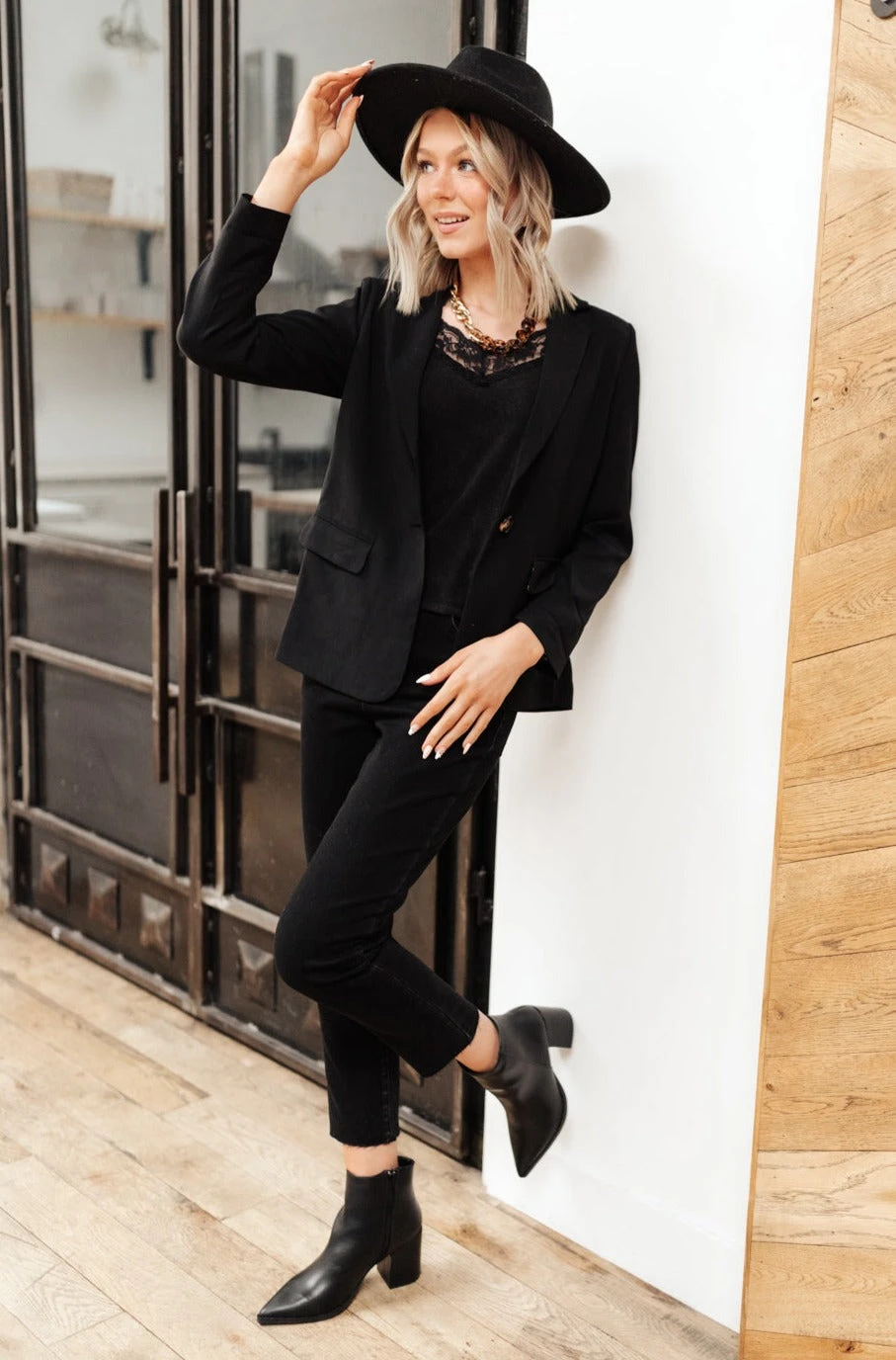 Ave Shops Sweet Fling Lace Top in Black - Elegant & Stylish Women's Blouse 6 Ave Shops Sweet Fling Lace Top In Black