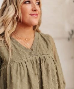 Ave Shops Jessica Swiss Dot Top In Sage