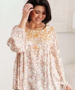 Ave Shops Take Me Anywhere Top Clothing