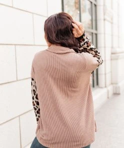 Ave Shops Clothing Take On Me Shacket In Mocha