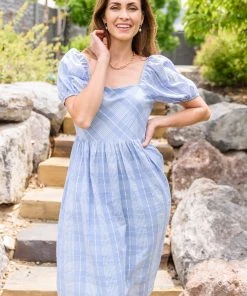 Ave Shops Top Of The Class Dress