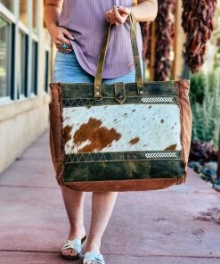 Myra Traveling West Cowhide Leather Weekender Bag >> MEGA SALE <<