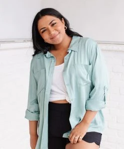 Ave Shops Unwavering Confidence Blouse In Light Blue