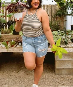 Ave Shops Up Next Tank