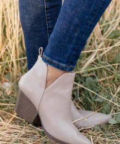 Ave Shops Footwear Alexis Ankle Boots