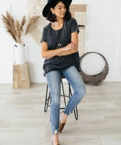 Ave Shops Vitamins & Minerals Top In Black