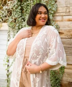 Ave Shops Vacay Babe Cardigan In Natural