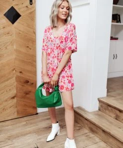 Ave Shops Vintage Daisies Dress In Pink