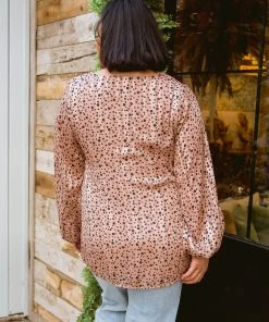 Ave Shops Vivian Satin Blouse In Rose Gold
