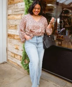 Ave Shops Vivian Satin Blouse In Rose Gold