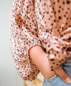 Ave Shops Vivian Satin Blouse In Rose Gold