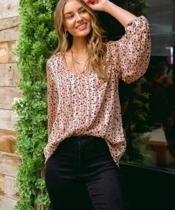 Ave Shops Vivian Satin Blouse In Rose Gold