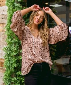 Ave Shops Vivian Satin Blouse In Rose Gold