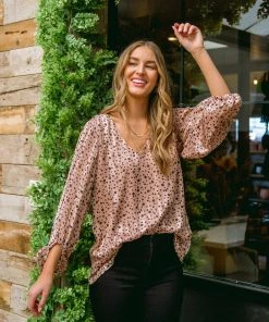 Ave Shops Vivian Satin Blouse In Rose Gold
